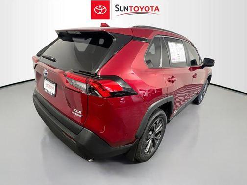 2024 Toyota RAV4 Hybrid XLE Premium
