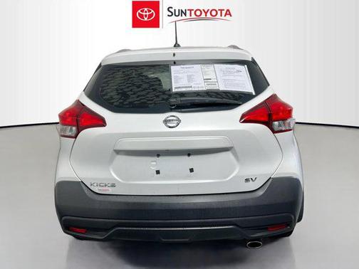 2019 Nissan Kicks SV