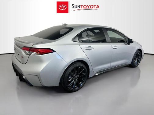 Classic Silver Metallic 2026 Toyota Corolla SE