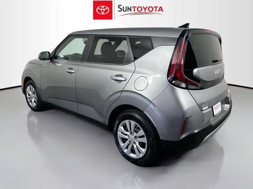 Steel Gray 2024 Kia Soul LX