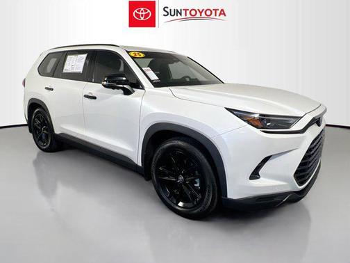 Wind Chill Pearl 2025 Toyota Grand Highlander Hybrid Nightshade Edition