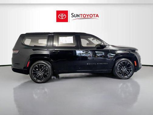 2023 Jeep Grand Wagoneer Obsidian 4x4