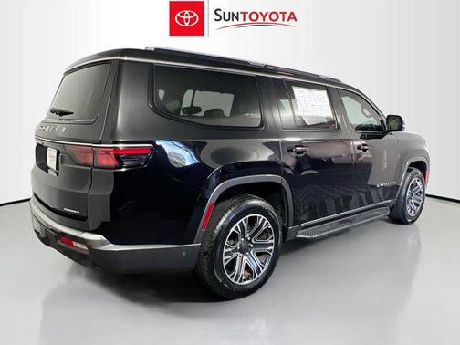 2022 Jeep Wagoneer Series III 4x2