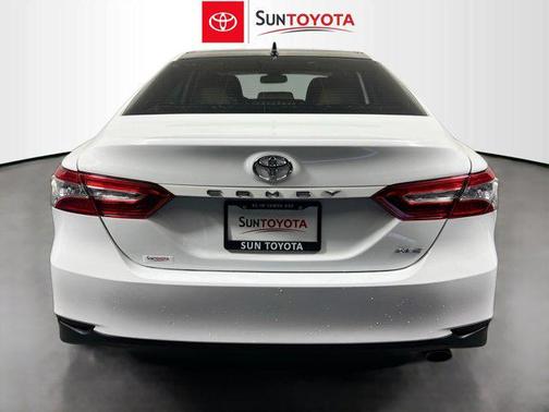 2019 Toyota Camry XLE