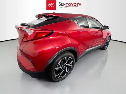 2021 Toyota C-HR XLE