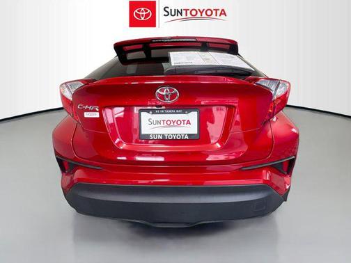2021 Toyota C-HR XLE