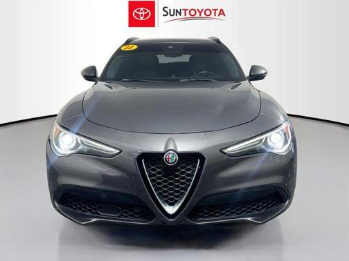 Vesuvio Gray Metallic 2023 Alfa Romeo Stelvio Ti