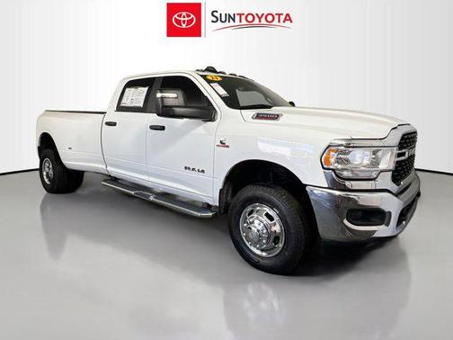 2023 RAM 3500 Big Horn Crew Cab 4x4 8' Box