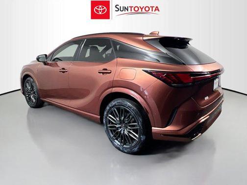 Copper Crest 2023 Lexus RX 500h F SPORT Performance