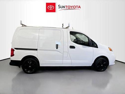 Fresh Powder 2020 Nissan NV200 S