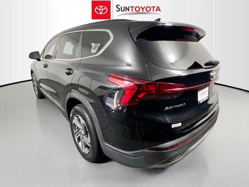 2021 Hyundai SANTA FE SE
