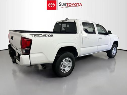 Ice Cap 2023 Toyota Tacoma SR