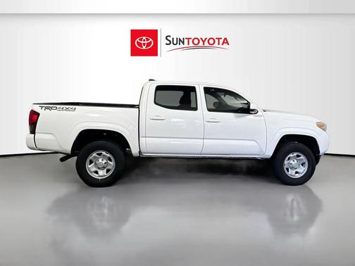 Ice Cap 2023 Toyota Tacoma SR