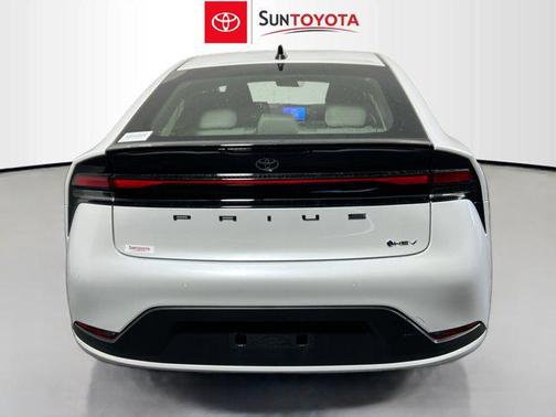 2026 Toyota Prius LE