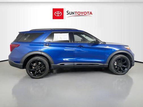 2023 Ford Explorer ST-Line