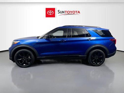 2023 Ford Explorer ST-Line