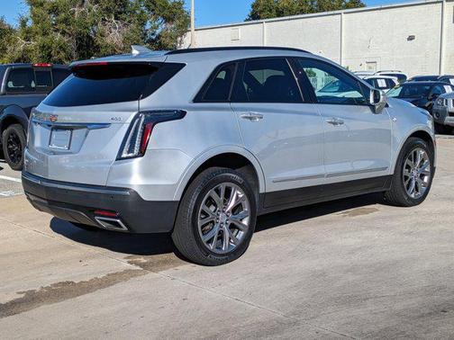 2020 Cadillac XT5 Sport