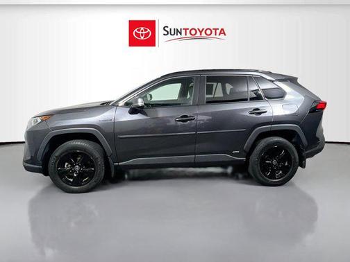 2021 Toyota RAV4 Hybrid XLE