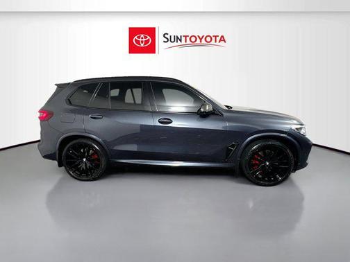 Arctic Grey Metallic 2022 BMW X5 sDrive40i