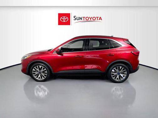 2020 Ford Escape Titanium