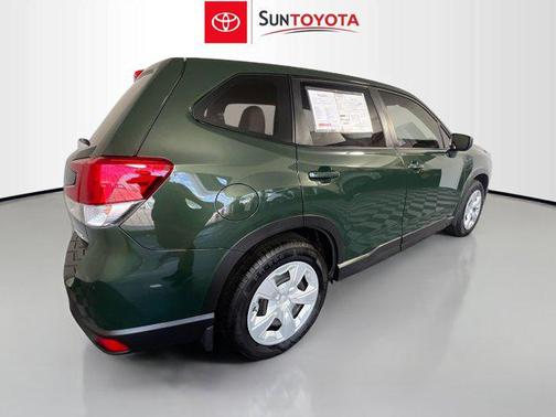 2023 Subaru Forester Base