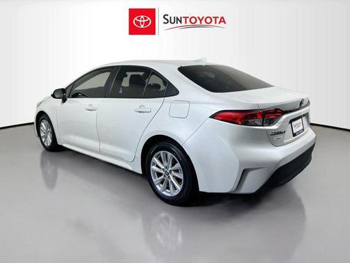 2024 Toyota Corolla Hybrid SE
