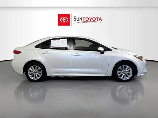 2024 Toyota Corolla Hybrid SE