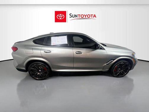 2022 BMW X6 M Base