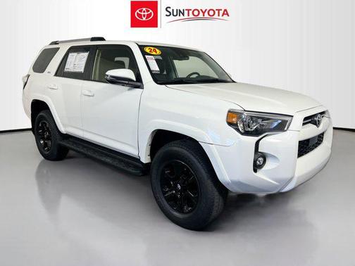 Ice Cap 2024 Toyota 4Runner SR5 Premium