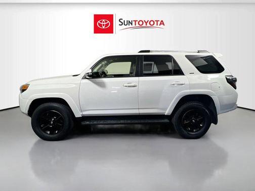 Ice Cap 2024 Toyota 4Runner SR5 Premium