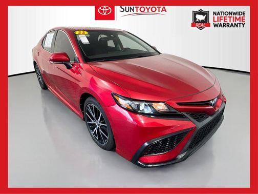 2022 Toyota Camry SE