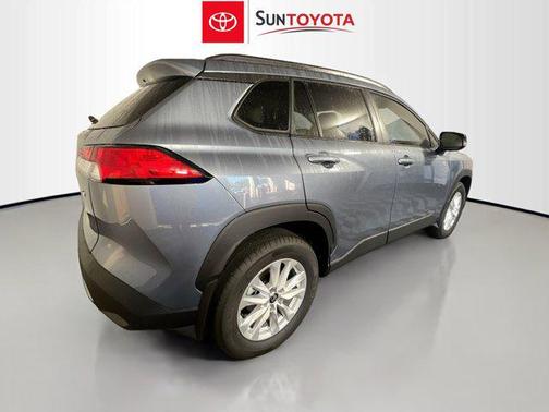 2025 Toyota Corolla Cross LE