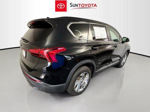 2021 Hyundai SANTA FE SE