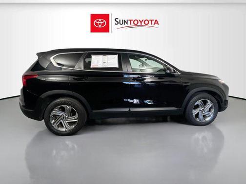 2021 Hyundai SANTA FE SE