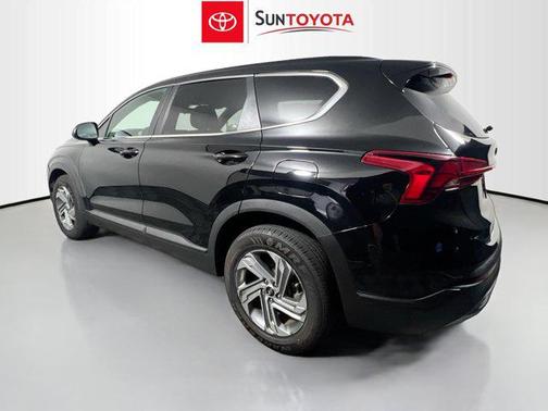 2021 Hyundai SANTA FE SE