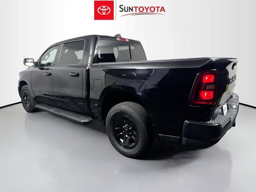 Diamond Black Crystal Pearlcoat 2025 RAM 1500 Tradesman