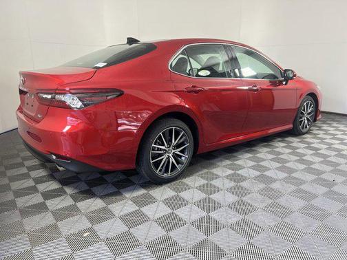 2024 Toyota Camry XLE