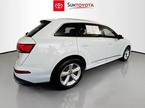 2020 Audi Q7 55 Premium
