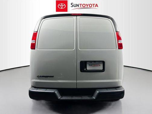 2019 Chevrolet Express 2500 Work Van