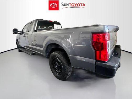 2022 Ford F-350 XL