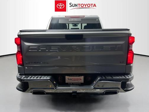 Silver Ice Metallic 2019 Chevrolet Silverado 1500 LT