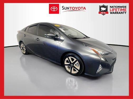2017 Toyota Prius Four Touring