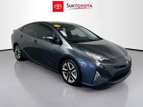2017 Toyota Prius Four Touring