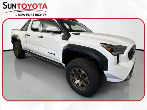 Ice Cap 2026 Toyota Tacoma Hybrid Trailhunter
