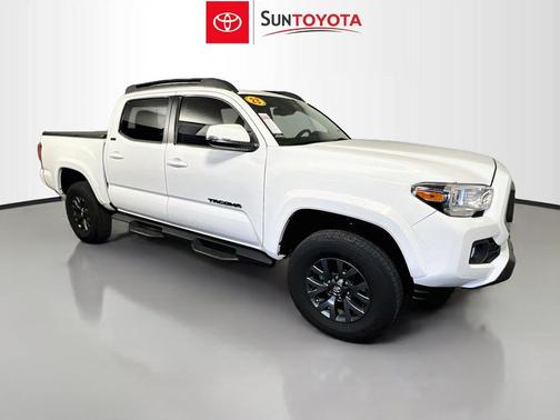 Ice Cap 2023 Toyota Tacoma SR5