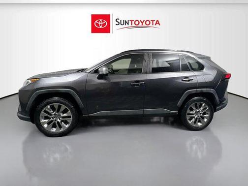 2020 Toyota RAV4 XLE Premium
