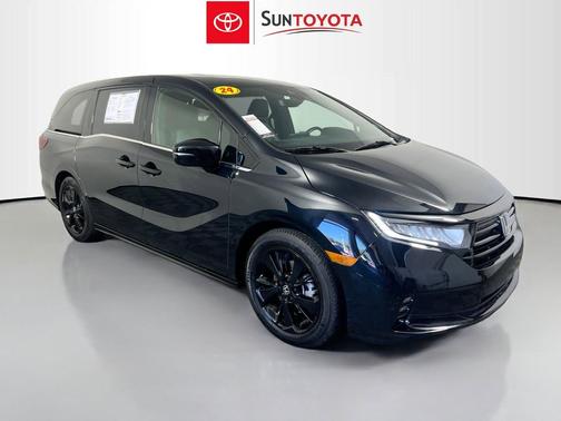 Crystal Black Pearl 2024 Honda Odyssey Sport