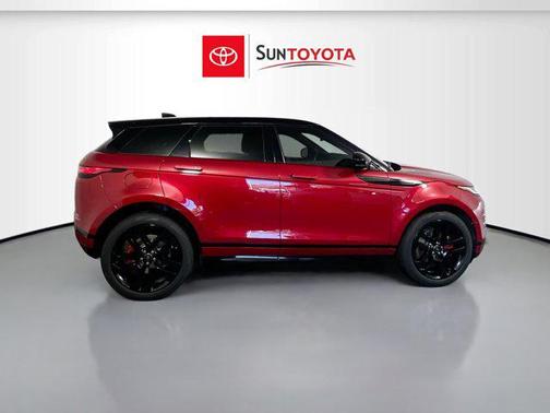 2023 Land Rover Range Rover Evoque R-Dynamic SE