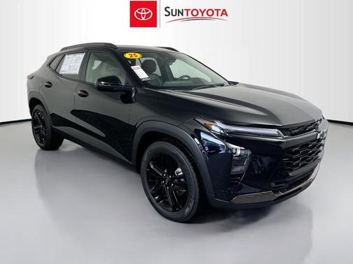 Mosaic Black Metallic 2025 Chevrolet Trax FWD ACTIV