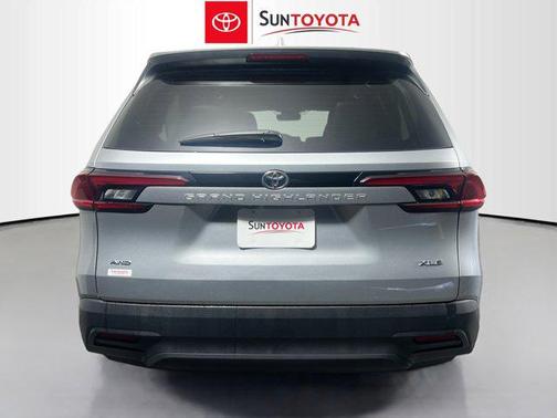 2025 Toyota Grand Highlander XLE